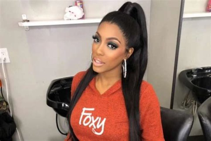Porsha Williams’ Toronto Carnival Pics Have Fans Praising Her And The Other RHOA Ladies – See Why People Criticize Kenya Moore’s Look