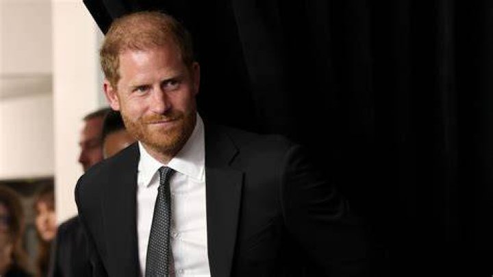 Prince Harry Reportedly Tried To Fake Accent In Canadian Decor Shop