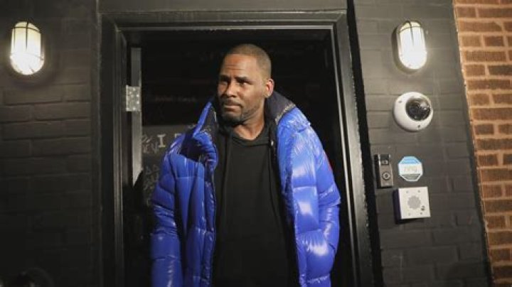 R. Kelly’s Crisis Manager, Darrell Johnson, Doesn’t Trust Him – Watch The Video