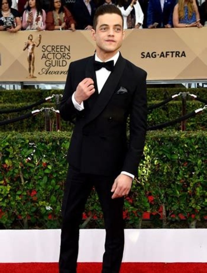 Rami Malek Height Weight Body Measurements Shoe Stats Facts