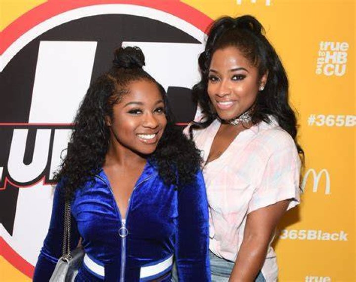 Reginae Carter And Her Mom, Toya Wright Rocked Black Outfits At The Super Bowl – Fans Say They Look Like Sisters