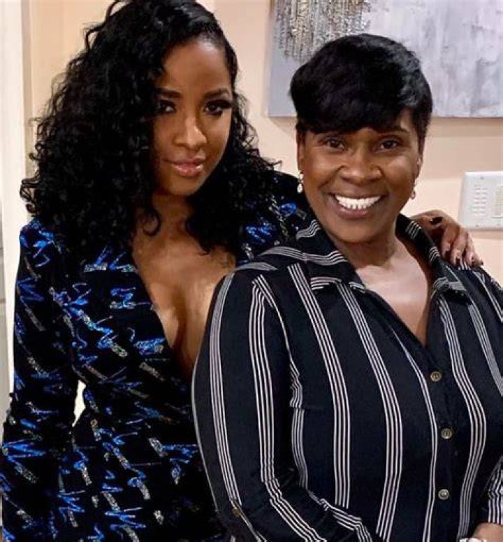 Reginae Carter Surprises Fans With This 3-Day Virtual Event Featuring Toya Johnson, Anisha And Ms. Anita Johnson – See The Details!