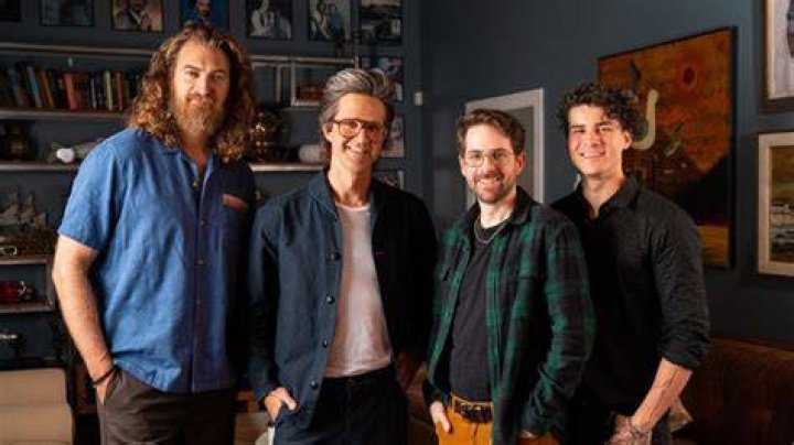 Rhett & Link sell Smosh back to original creators Anthony Padilla and Ian Hecox