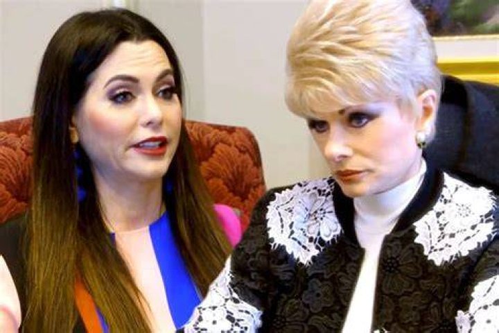 RHOD Mama Dee Slammed As ‘Evil Mother’ For Leaving D’Andra Simmons Failing Company