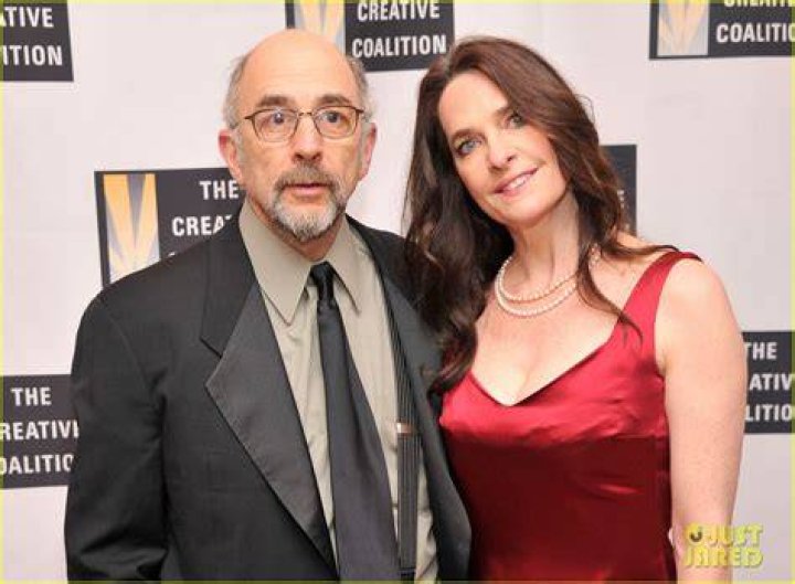 Richard Schiff And His Wife Test Positive For The Coronavirus