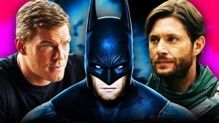 Robert Pattinson Reportedly The ‘Top Choice’ To Play Batman In The Upcoming Movie
