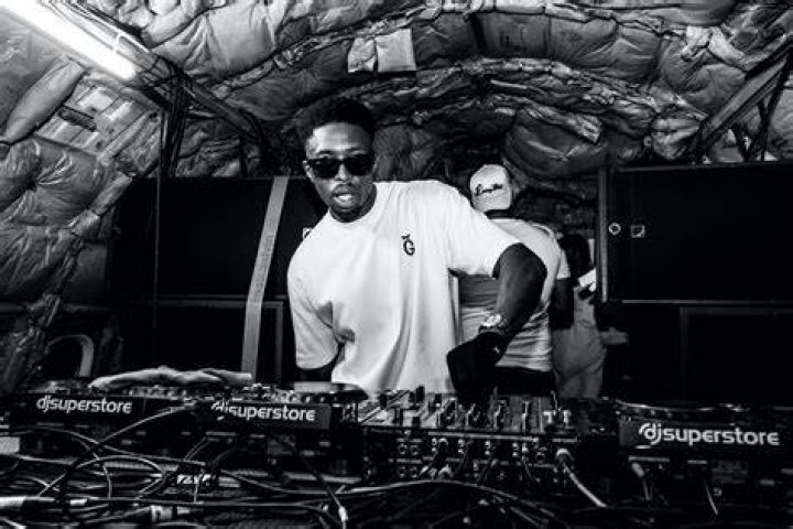 Safaree Praises A DJ Playing Music From His Balcony In Italy Amidst The Coronavirus Pandemic
