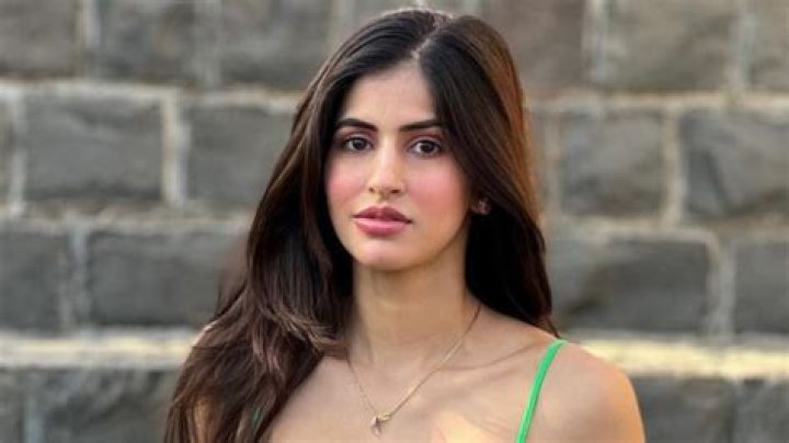 Sakshi Malik in Bathing Suit is "Dreamy" — Celebwell