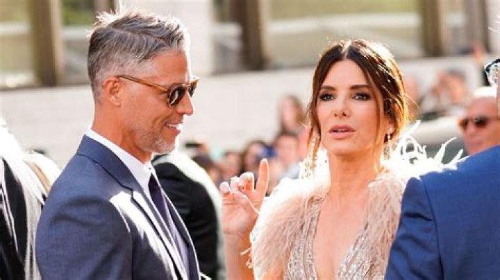 Sandra Bullock dating and marriage history: Ryan Gosling, Jesse James, Bryan Randall, and more