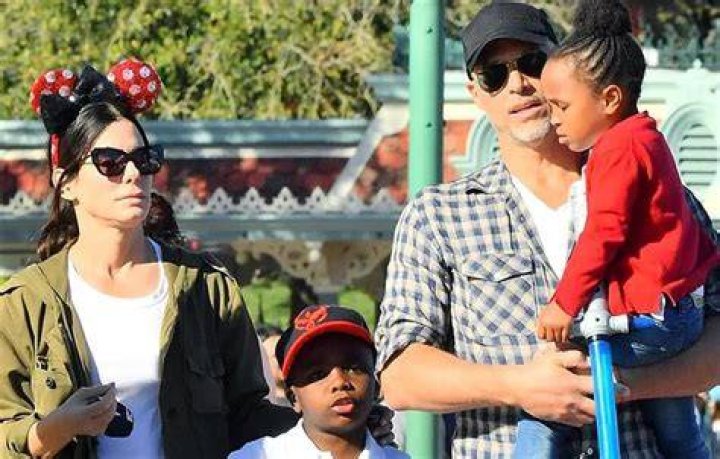 Sandra James-Young children: Does Sandra James-Young have children?