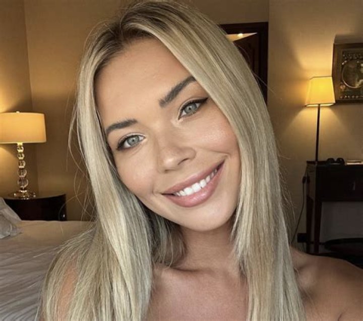 Sandra Kubicka in Bathing Suit is in Her "Natural Environment" — Celebwell