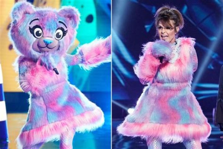 Sarah Palin Says Performing On The Masked Singer Was A ‘Walking Middle Finger To The Haters’