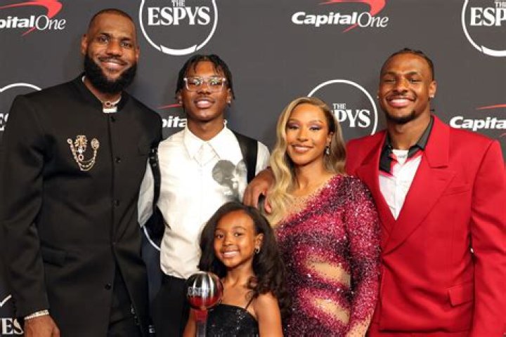 Savannah James Biography, age, birthday, LeBron James' wife, kids, job, Instagram, net worth