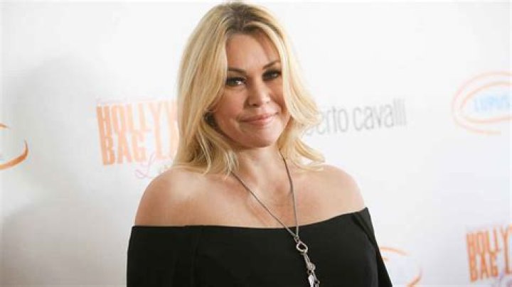 Shanna Moakler Stirs Controversy; Sells Ex Travis Barkers Engagement Ring A Mere Week After He Marries Kourtney Kardashians