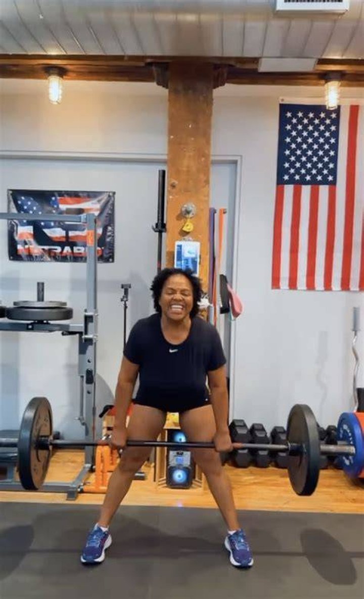 Sherri Shepherd in Workout Gear Says “The Harder I Work, the More Confident I Become”