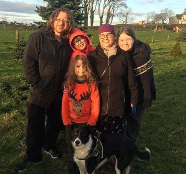 Simon Maxwell: Meet Melanie Clark Pullen husband