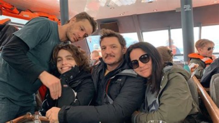 Star Wars fans are offering to bear Pedro Pascal’s children