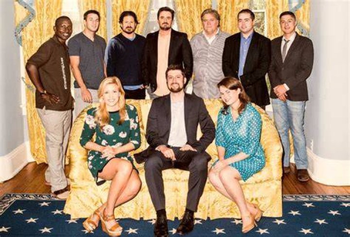 Steve Bannon family, wife, children, parents, siblings