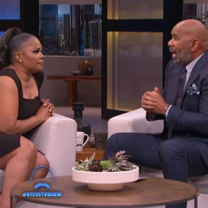Steve Harvey Apologizes For His Comments Made To Mo’Nique After Major Backlash