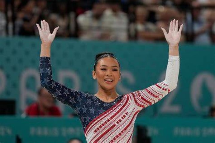 Sunisa "Suni" Lee in Workout Gear Preps For "Winter Cup"