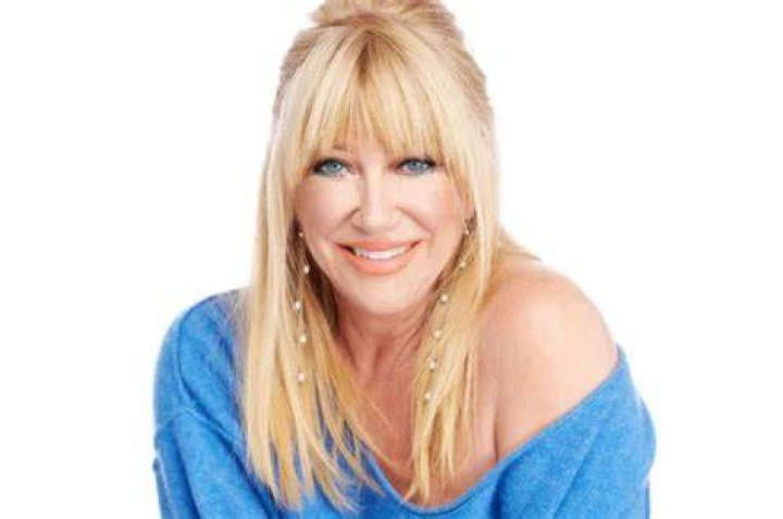 Suzanne Somers Strips Down In New Selfie For Her 73rd Birthday