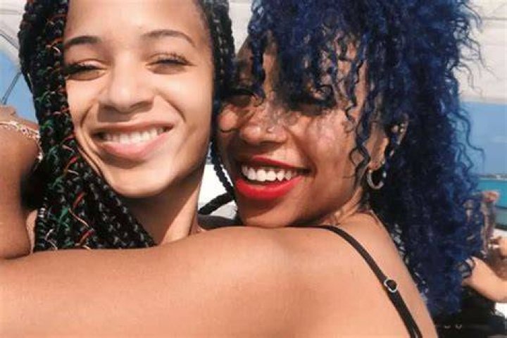 T.I.’s Daughter, Deyjah Harris, Moves Stepsister Zonnique Pullins To Tears With Kind Gesture — Tiny Harris And T.I.’s Children Are Bonding Over The Miracle Of Life