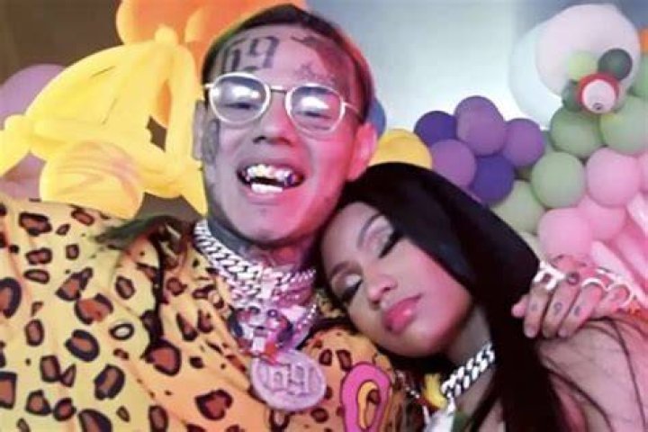 Tekashi 6ix9ine And Nicki Minaj Announce Release Of New Song ‘Trollz’