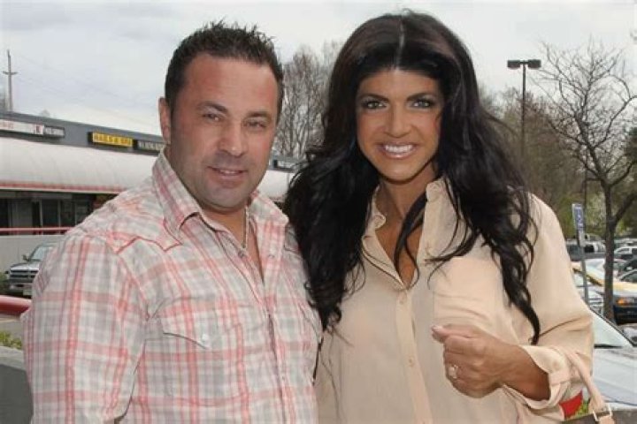 Teresa Giudice Is Still Loyal To Her Husband Joe Despite Young Guys Flirting With Her! 