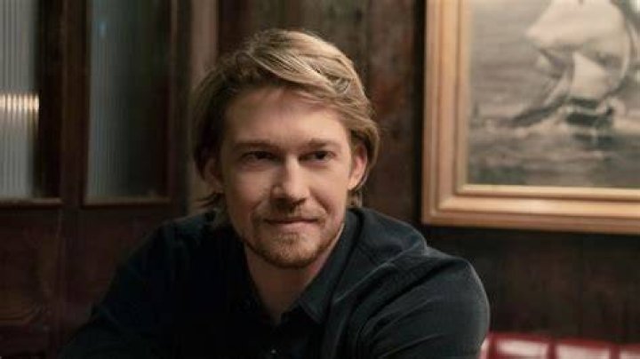 The best Joe Alwyn movies and TV shows, ranked