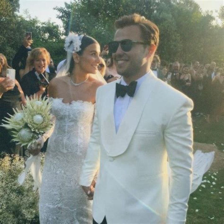 Tolga Safer wife: Is Tolga Safer married?