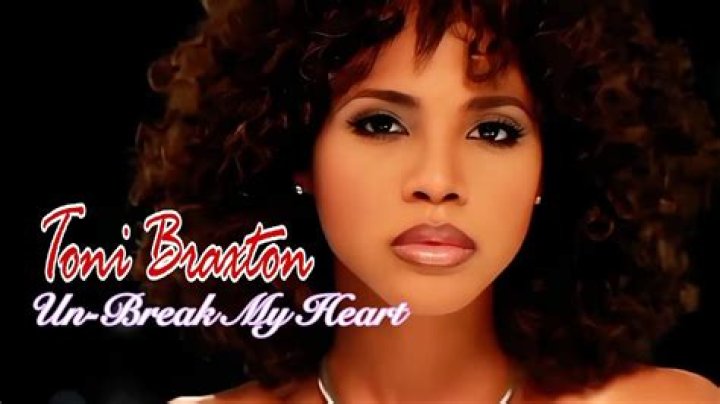 Toni Braxton Biography - Facts, Childhood, Family Life & Achievements