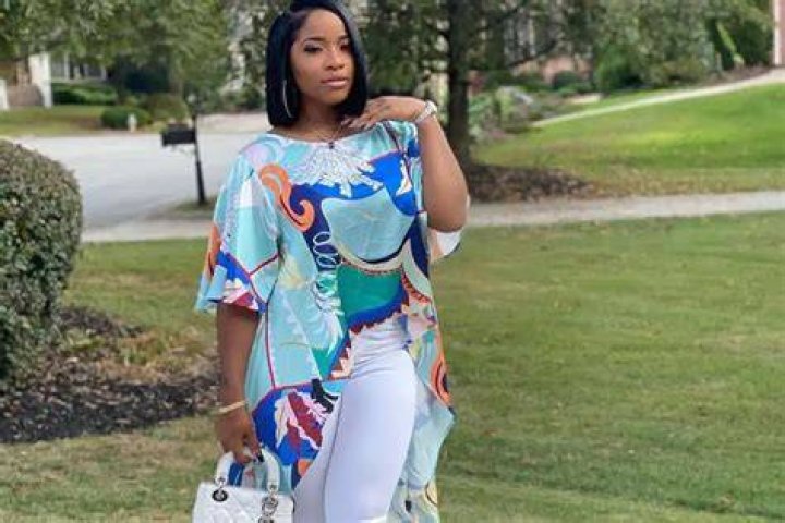 Toya Johnson Shows Off Her Amazing, Toned Body While Out, Hiking – Watch The Videos