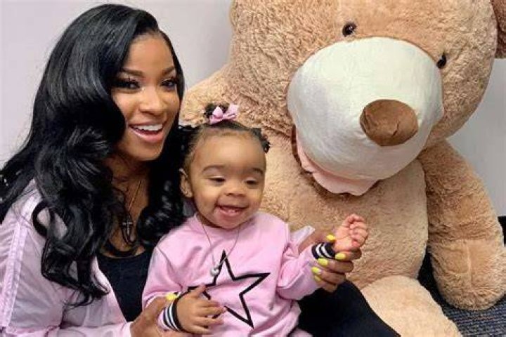 Toya Wright’s Daughter Reign Rushing Meets Santa Claus And The Baby Girl Is Not Here For It! Check Out The Hilarious Pics