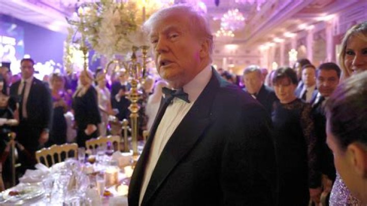 Trump’s latest campaign blunder is being photographed posing with a notorious Philly mob boss