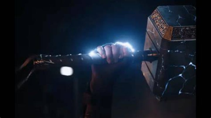 Updated Hammer Mjolnir from’Thor4: Love and Thunder