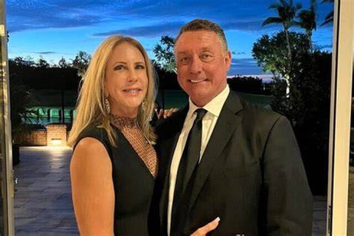 Vicki Gunvalson – Did She Really Get Married To Secure Her RHOC Peach Full-Time?
