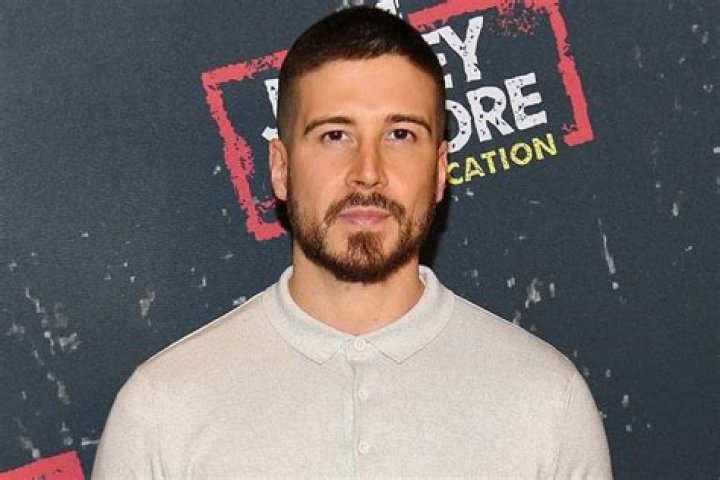 Vinny Guadagnino Pleads With Kim Kardashian To Help Get Jersey Shore Co-Star The Situation Pardoned