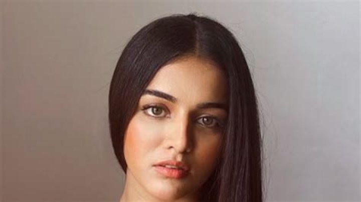 Wamiqa Gabbi in Two-Piece Workout Gear Shows Off "Body Transformation"