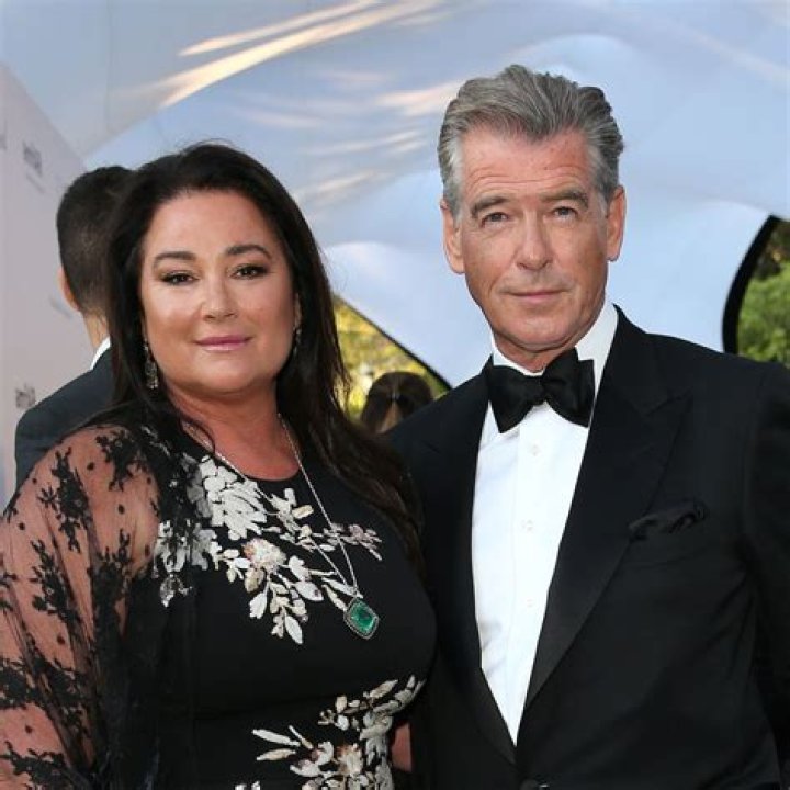 What accent does Pierce Brosnan have in the foreigner? – Celebrity