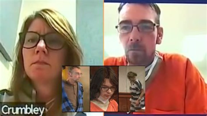 What are the charges against school shooter Ethan Crumbley’s parents, Jennifer and James Crumbley?