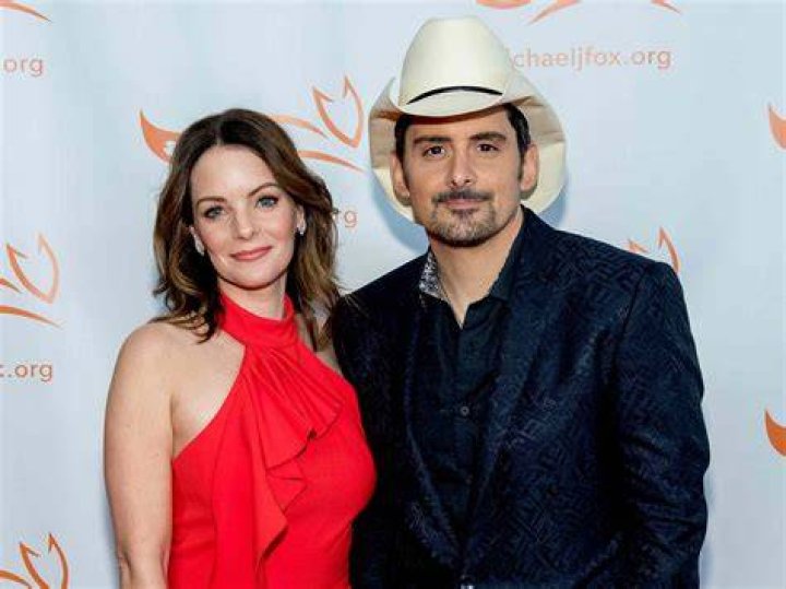 What disease does Brad Paisley have? Does Brad Paisley have Parkinson's?