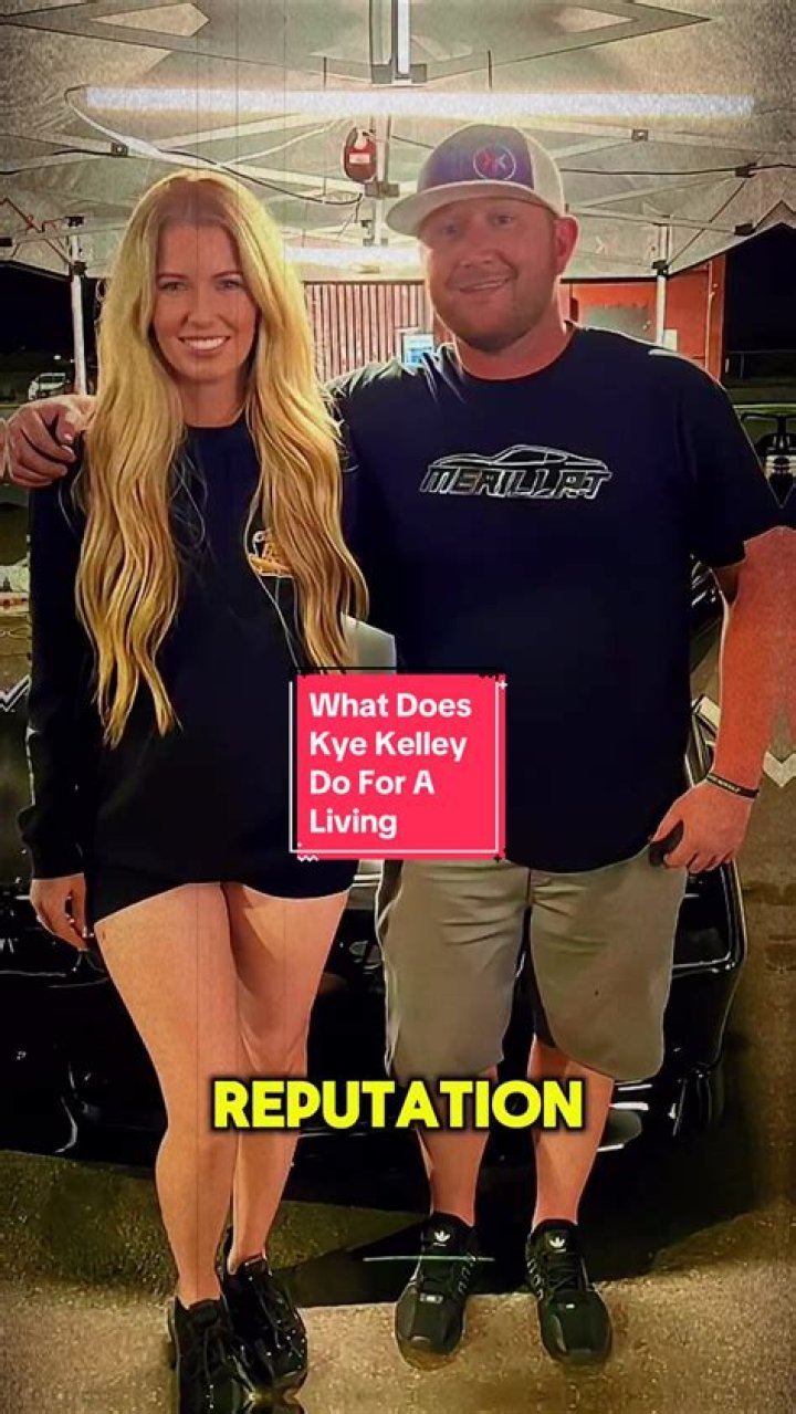 What Does Kye Kelly Do For A Living? – Celebrity