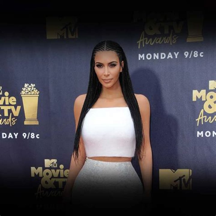 What episode does Kim and Jack date? – Celebrity