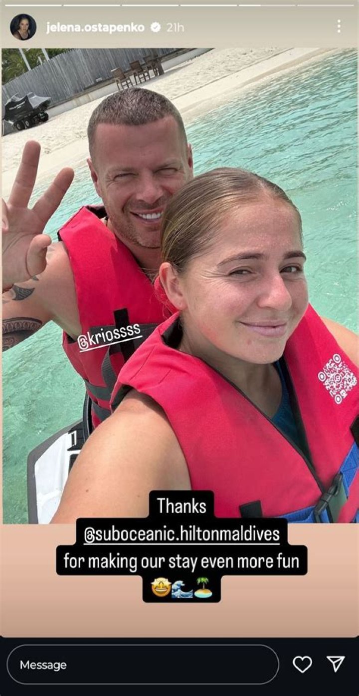 What happened to Jeļena Ostapenko's father?