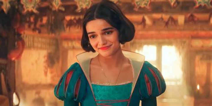 What is the height of Snow White? – Celebrity