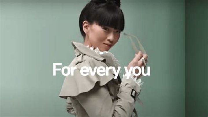 What’s the Volvo XC40 Recharge commercial ‘Bomb diggy bomb’ song?