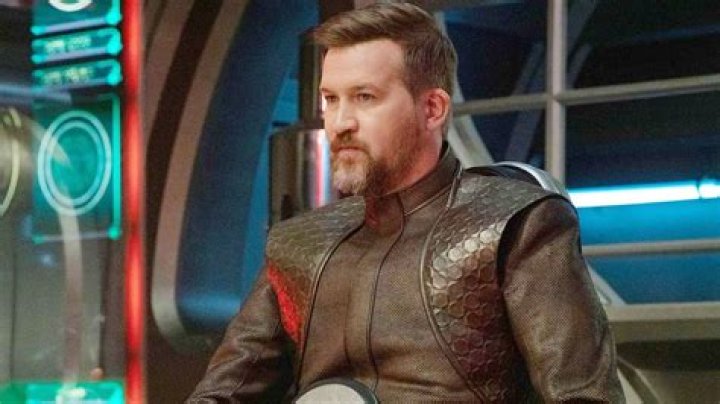 What was ‘Captain Marvel’ and ‘Star Trek’ star Kenneth Mitchell’s cause of death?