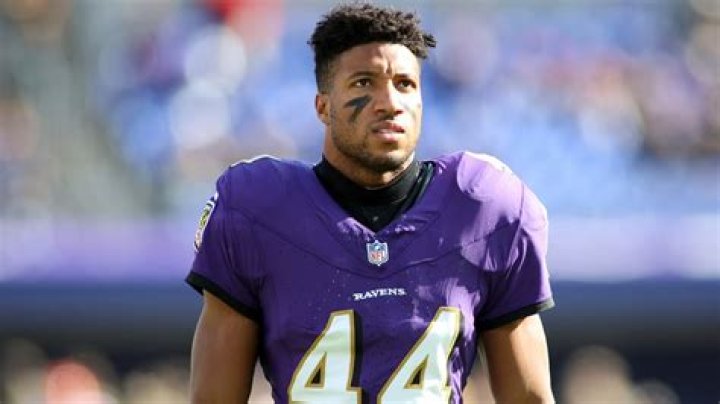Where did Marlon Humphrey go to college? Did Marlon Humphrey play college football?
