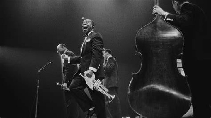 Where Does Jazz’S Family Live? – Celebrity