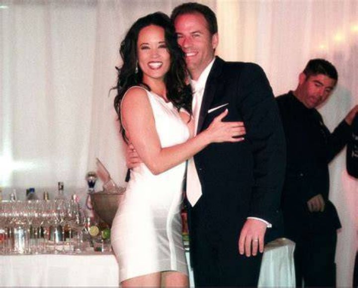 Who are his 2 daughters with ex-wife Christine Carlin Avenatti?